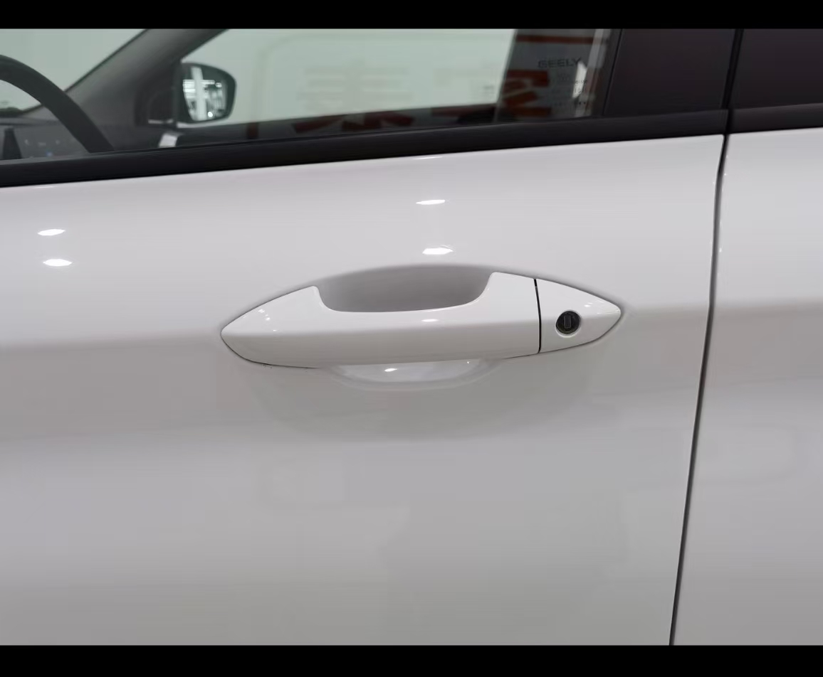 GEELY Coolray 2024 #2 GEELY Coolray 2024 car image #2