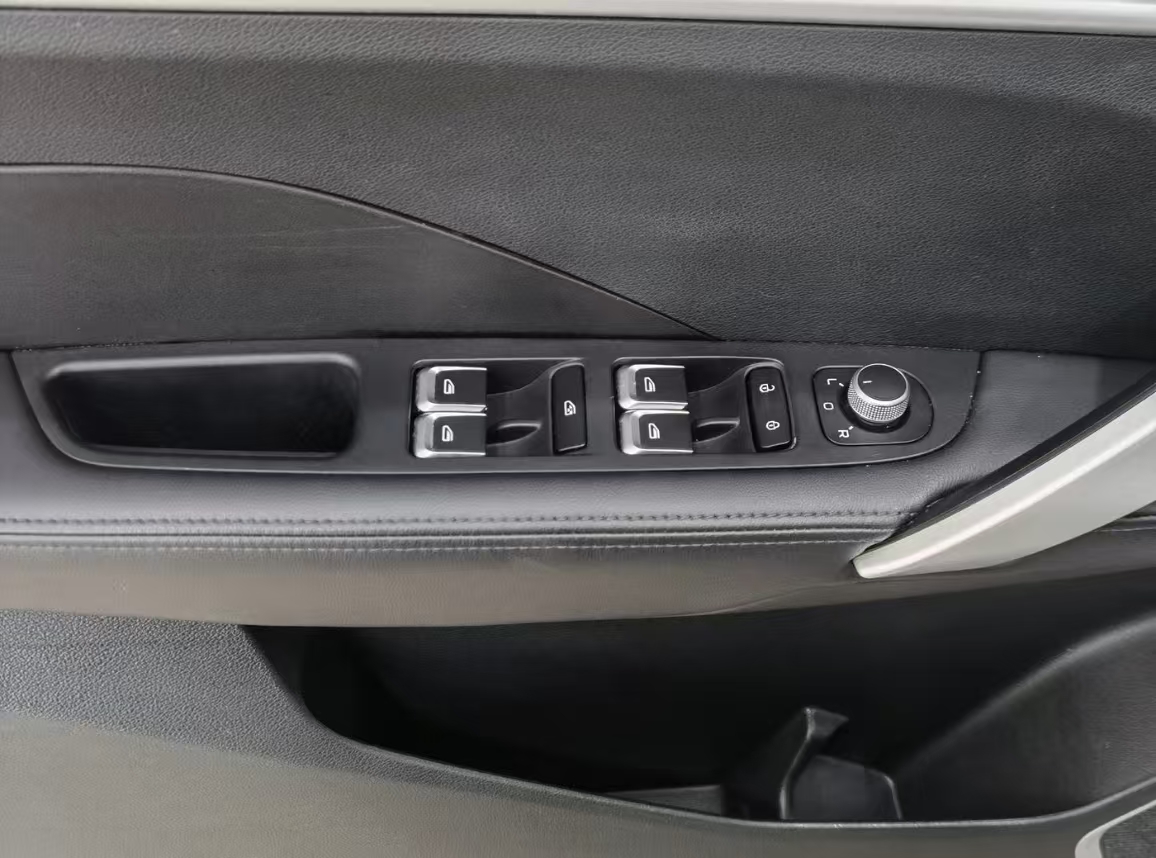 GEELY Coolray 2024 #16 GEELY Coolray 2024 car image #16