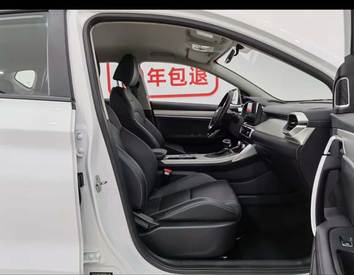 GEELY Coolray 2024 #17 GEELY Coolray 2024 car image #17