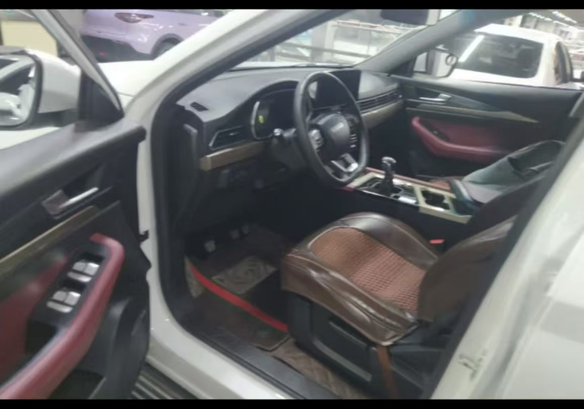 Jetour X70 2023 car image #7