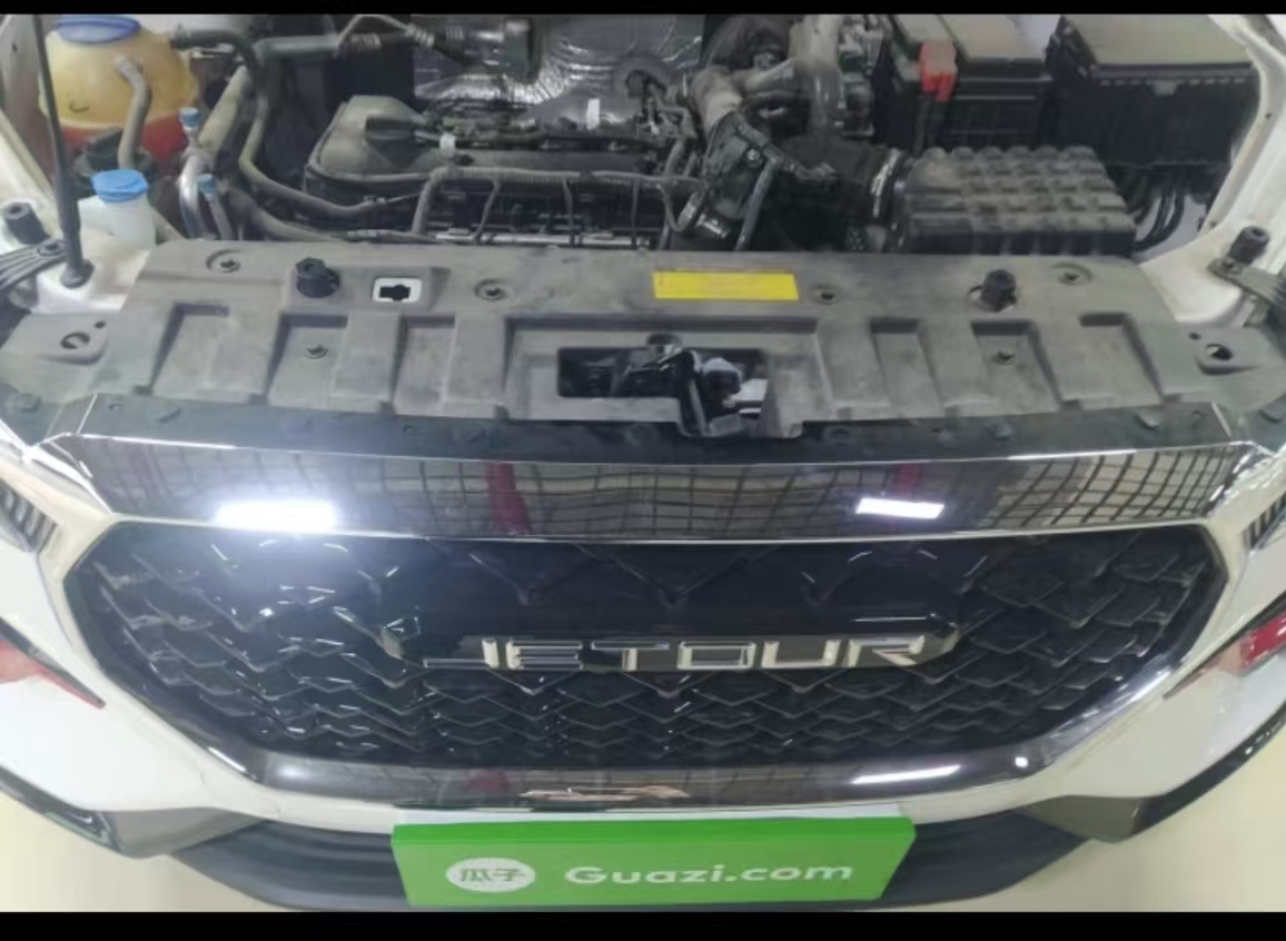 Jetour X70 2023 car image #18