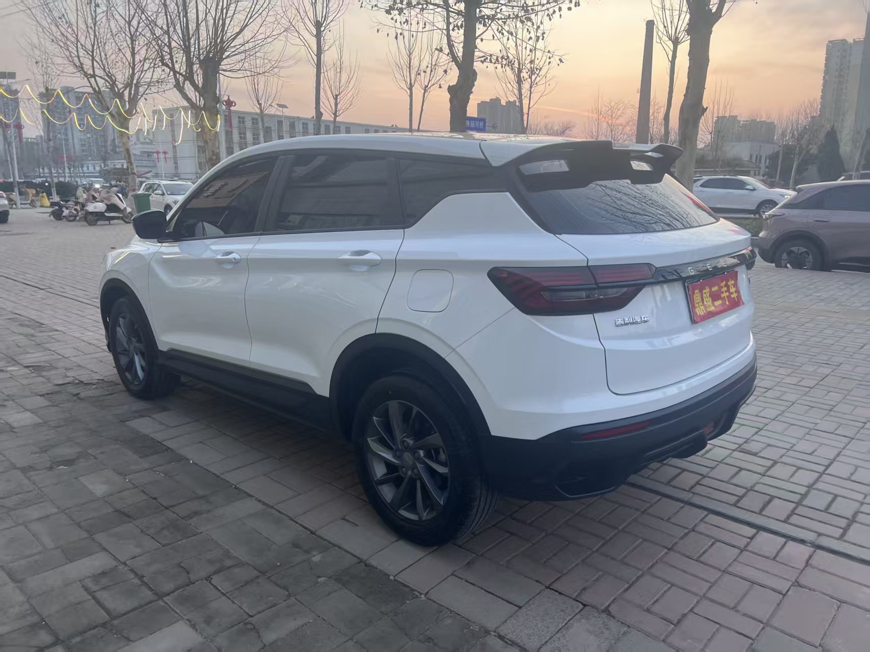 GEELY Coolray 2025 car image #6