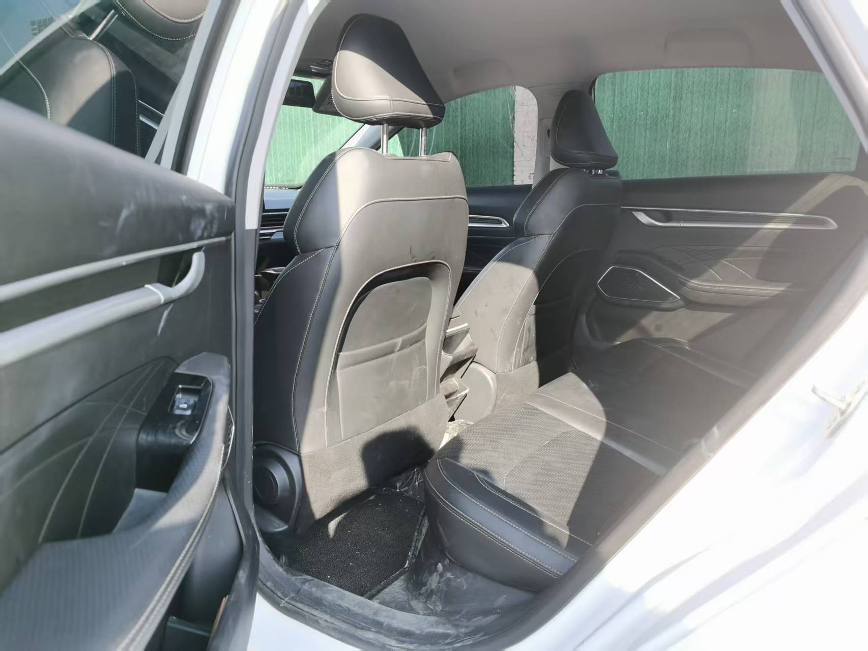 GEELY Emgrand 2023 #2 GEELY Emgrand 2023 car image #2