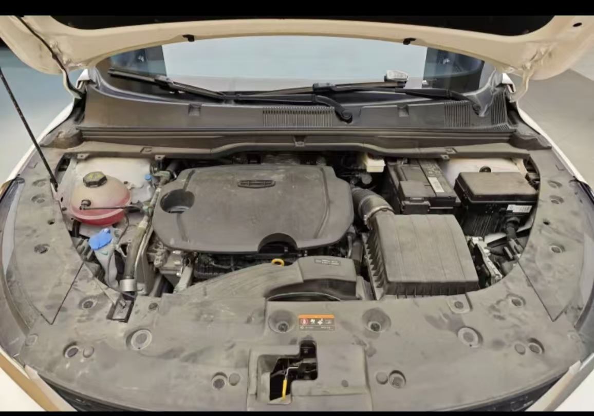 GEELY Coolray 2024 car image #14