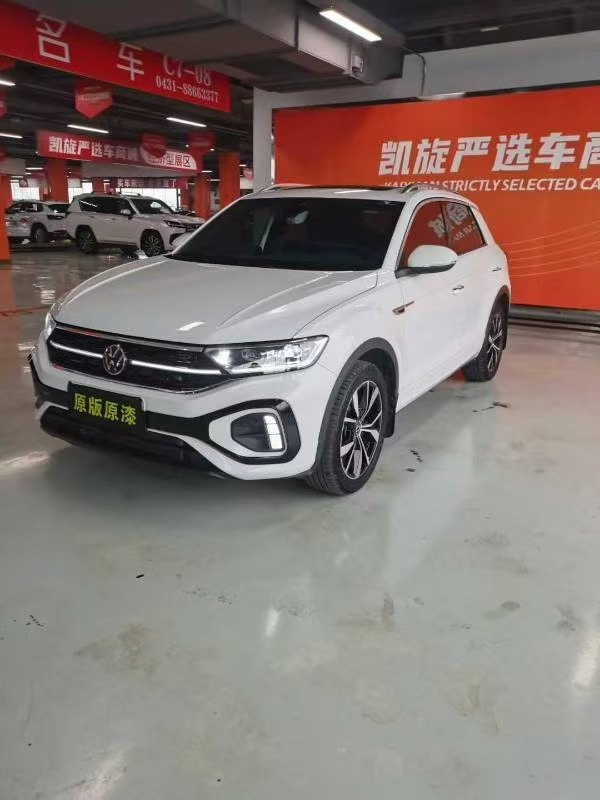 Volkswagen T-Roc 2023 car image 