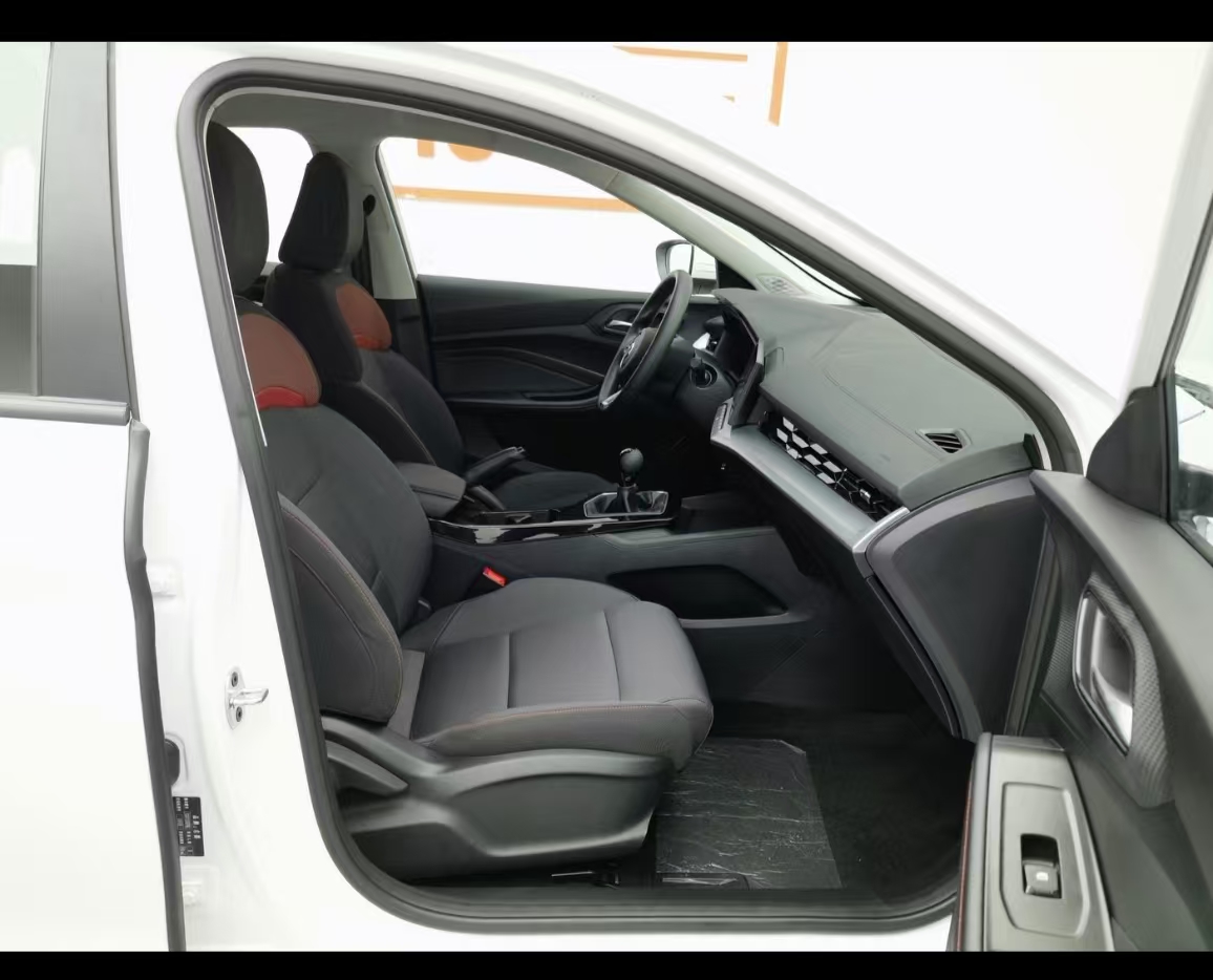 MG 5 2025 car image #12
