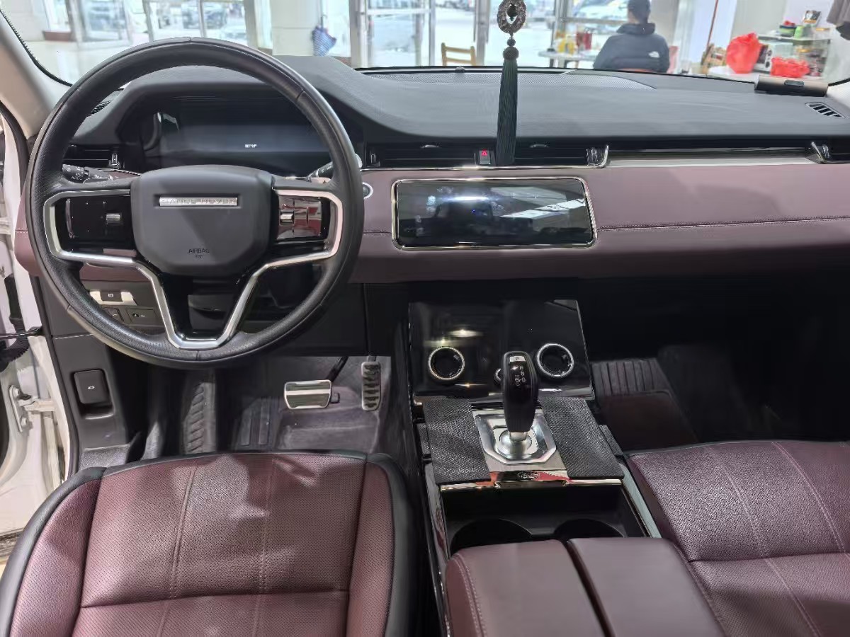 2023 car image #7