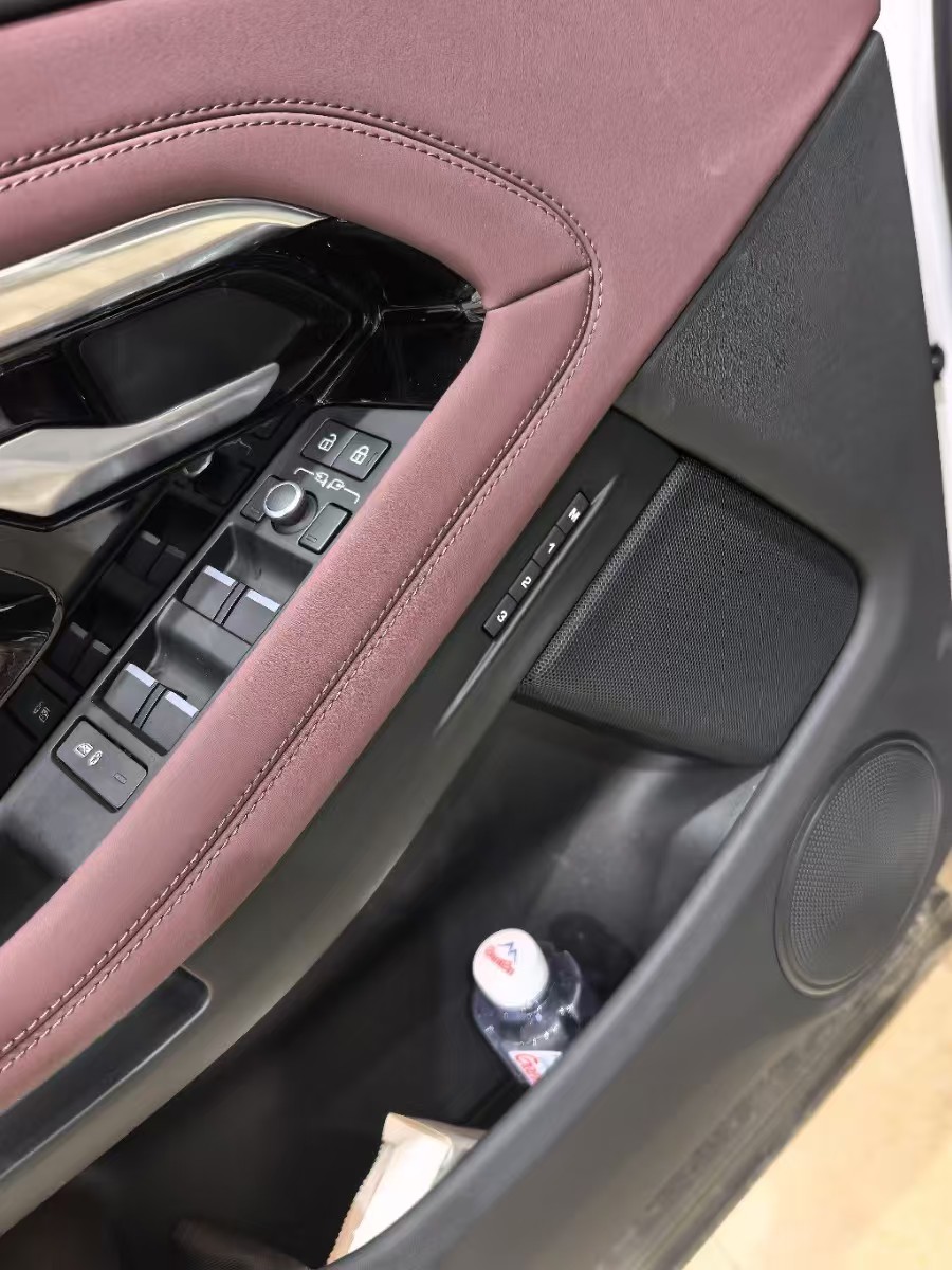 2023 car image #5