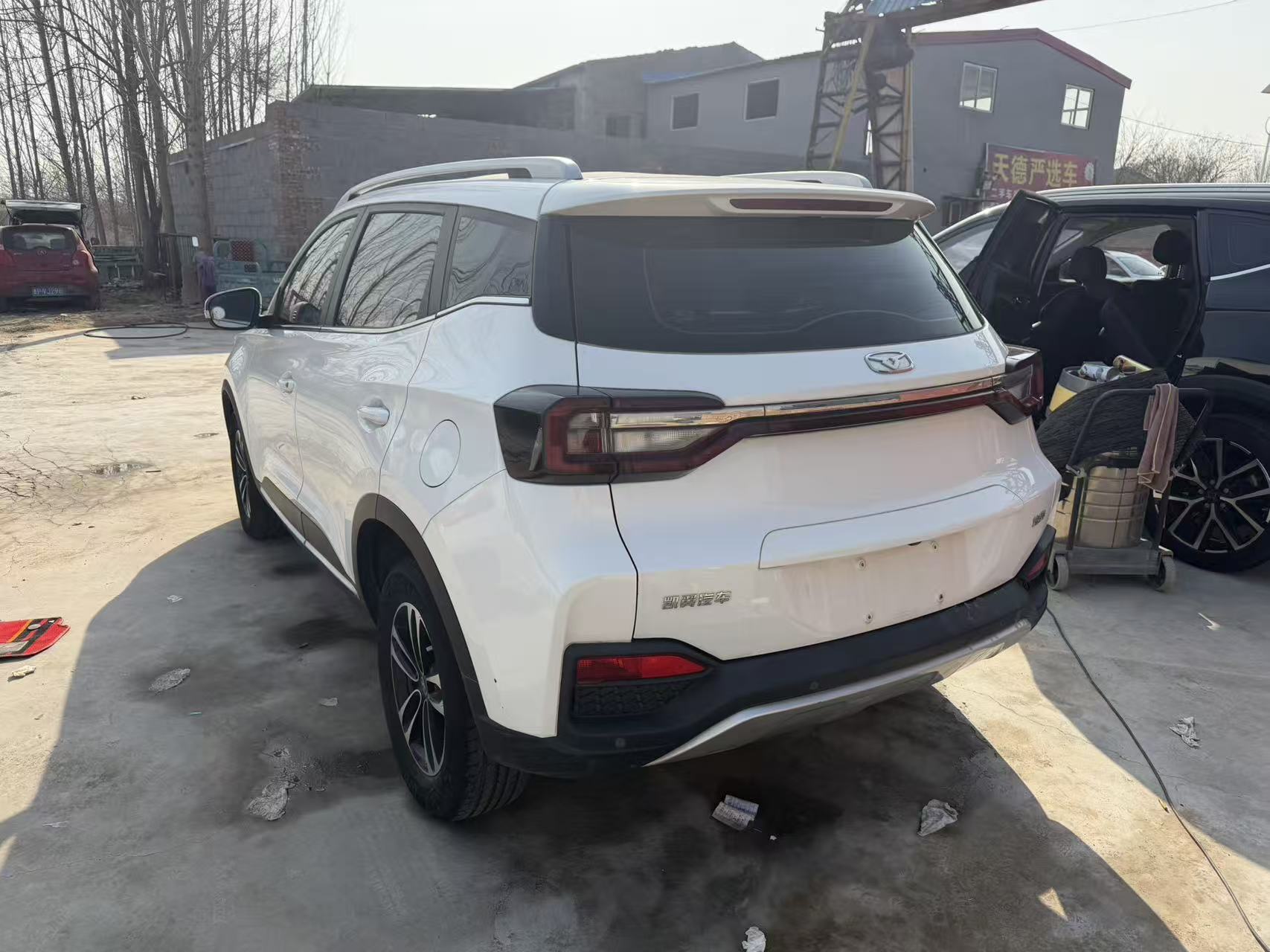 Kaiyi Showjet 2022 #6 Kaiyi Showjet 2022 car image #6