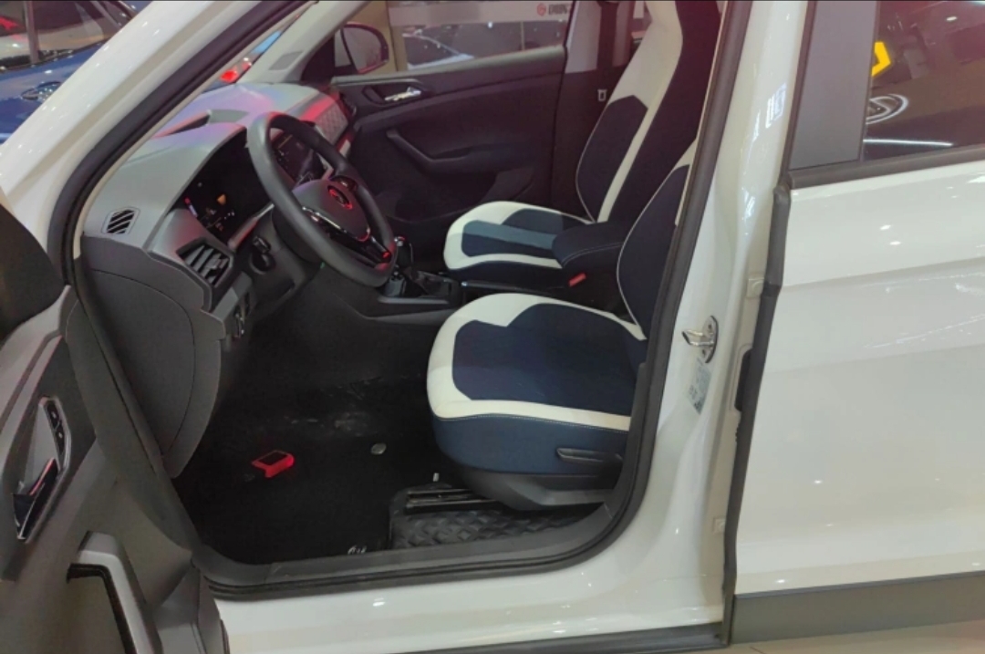Volkswagen T-Cross 2023 #9 Volkswagen T-Cross 2023 car image #9