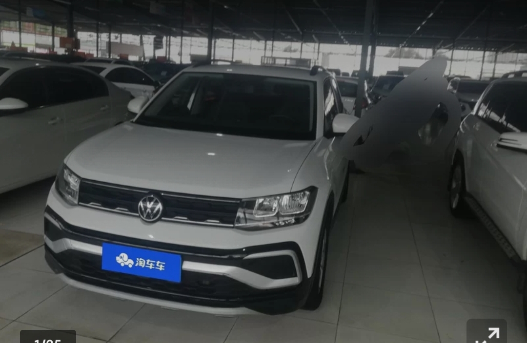 Volkswagen T-Cross 2023 car image 