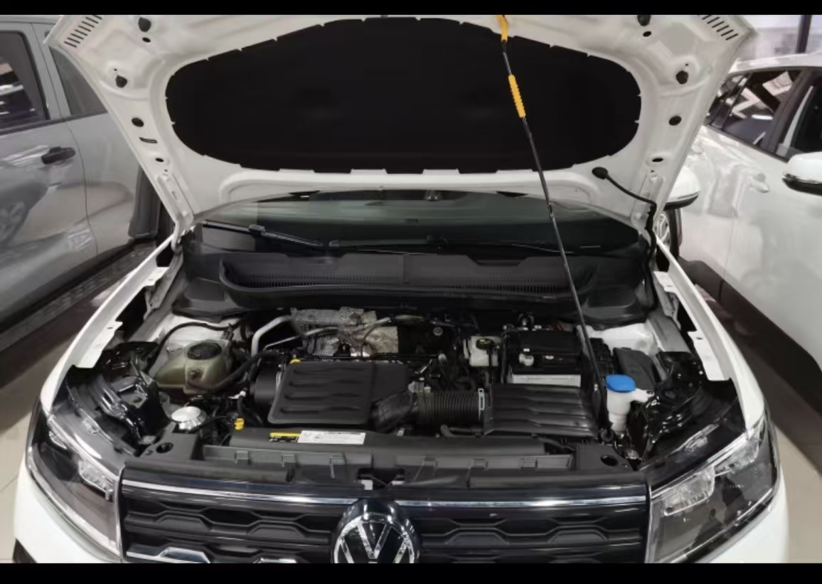 Volkswagen T-Cross 2023 #13 Volkswagen T-Cross 2023 car image #13