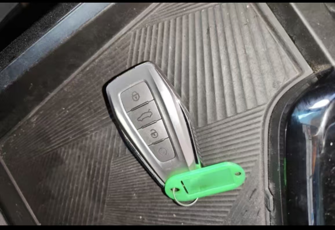 GEELY Coolray 2024 car image #9