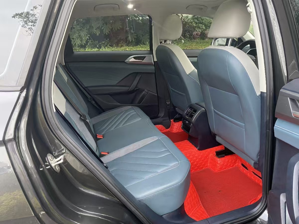 Volkswagen Tharu 2024 immagine di auto #8