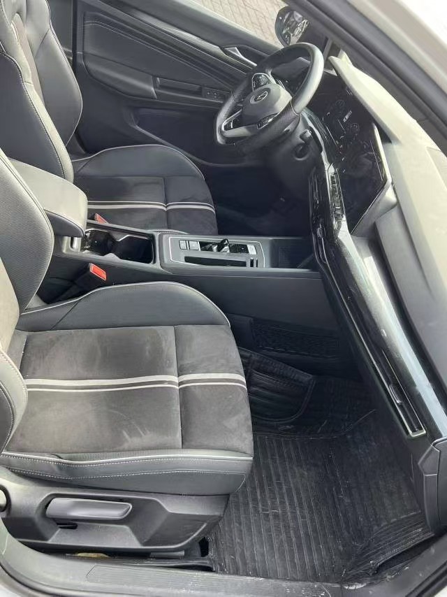 Volkswagen Golf 2023 #8 Volkswagen Golf 2023 изображение автомобиля #8