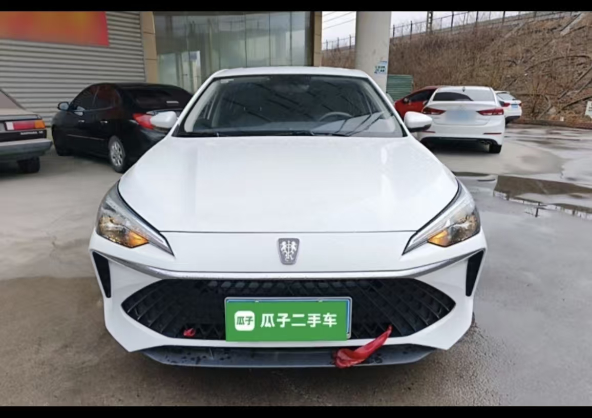 Roewe i5 2024 car image #9