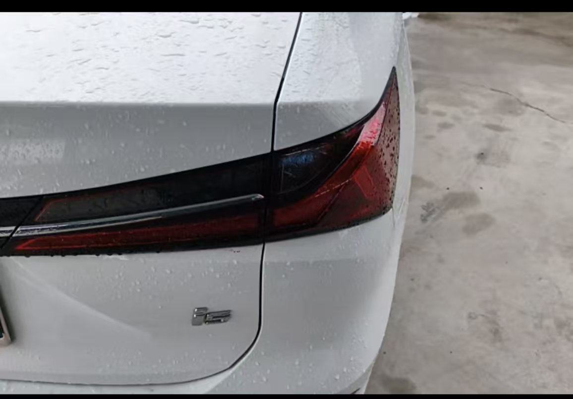 Roewe i5 2024 car image #2