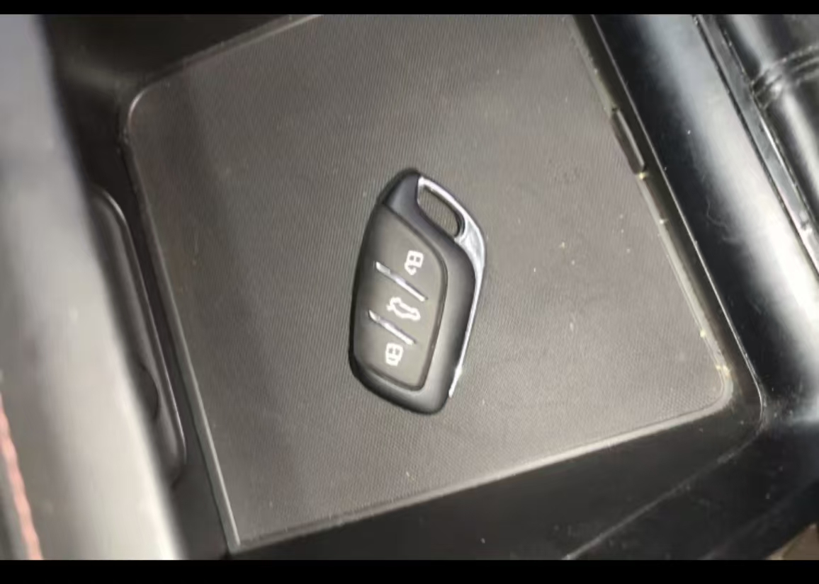 Roewe i5 2025 #14 Roewe i5 2025 car image #14