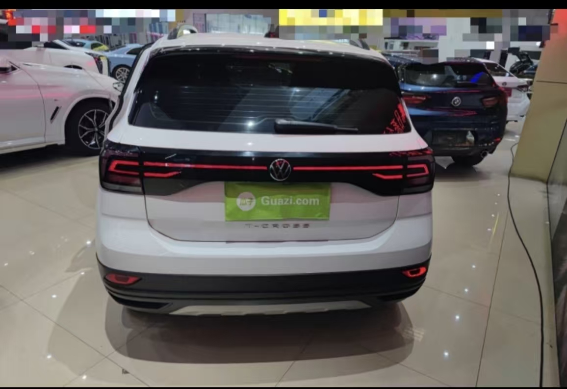 Volkswagen T-Cross 2023 car image #18