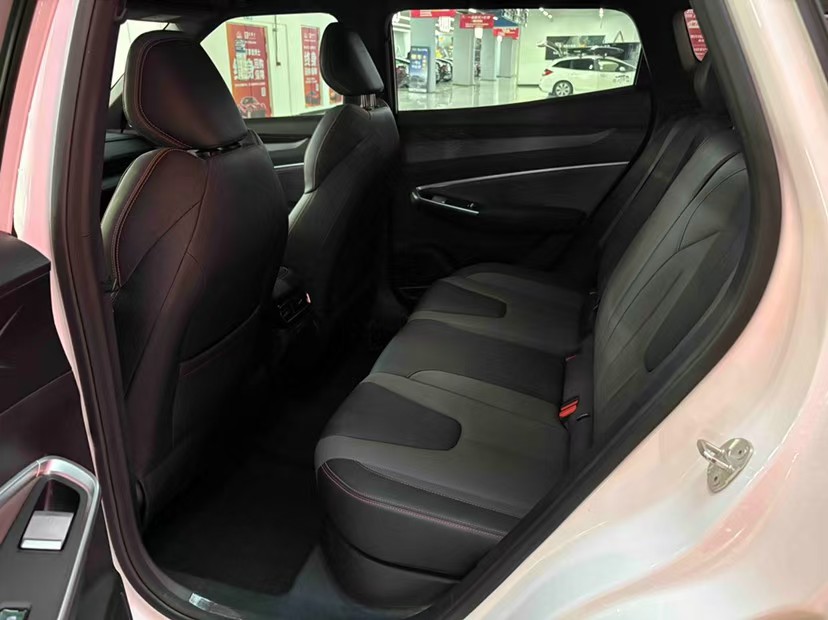 GEELY Boyue 2024 #2 GEELY Boyue 2024 immagine di auto #2