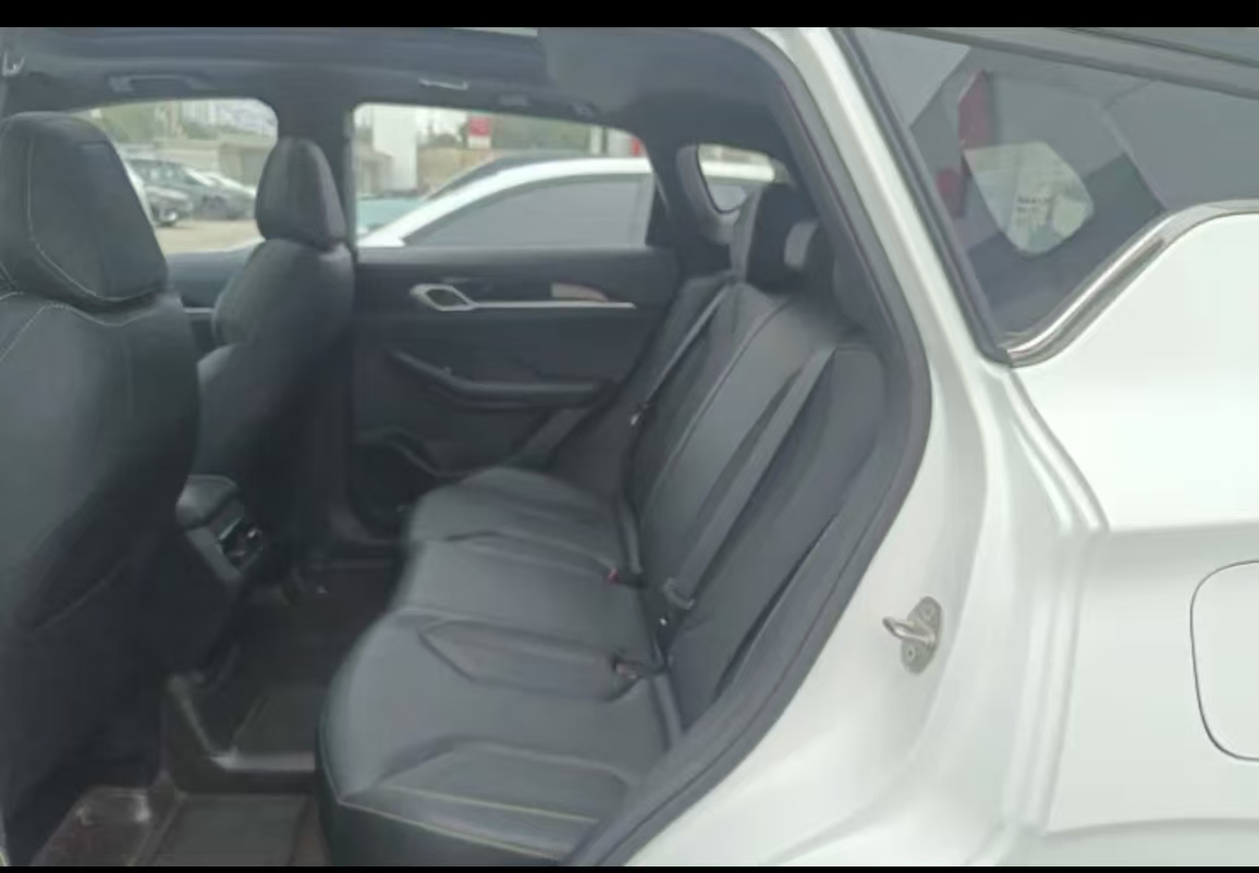 GEELY Coolray 2024 car image #4