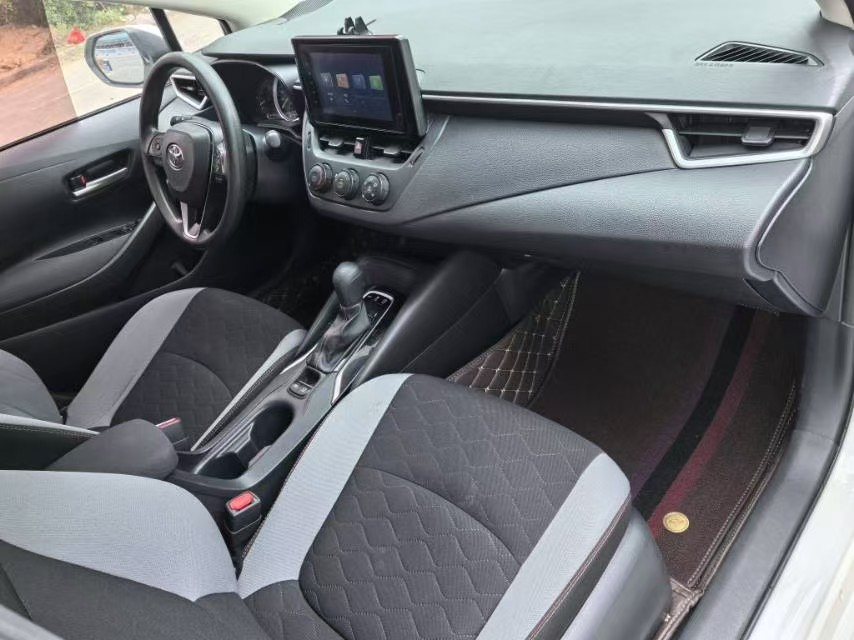 Toyota Corolla 2023 imagen de coche #6