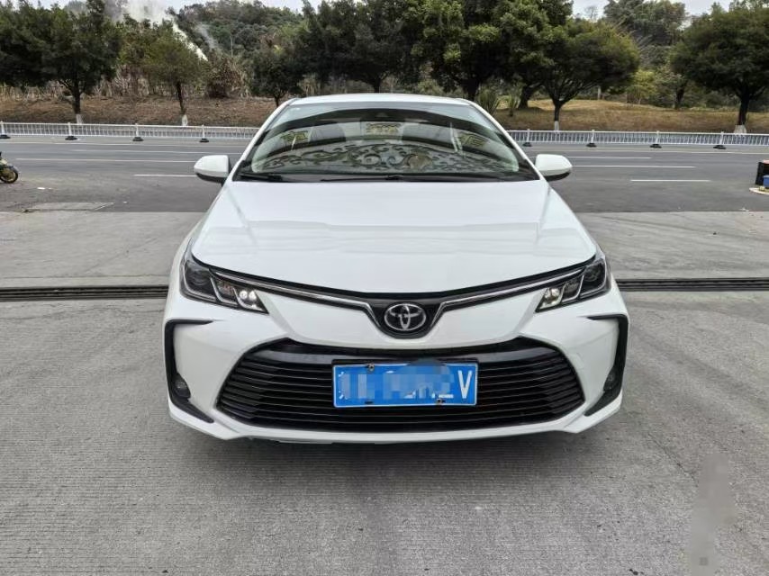 Toyota Corolla 2023 imagen de coche #3