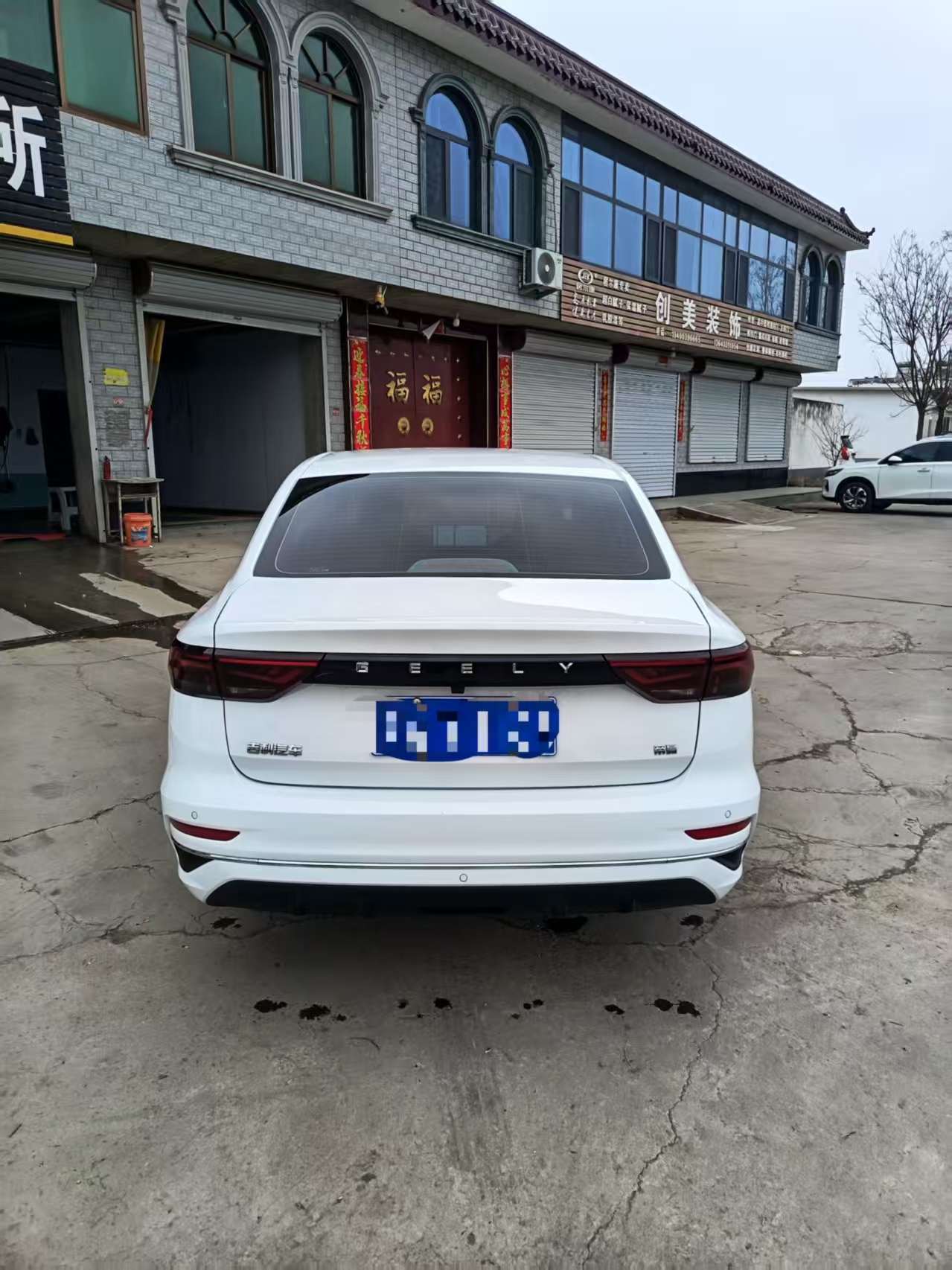 GEELY Emgrand 2024 car image #8