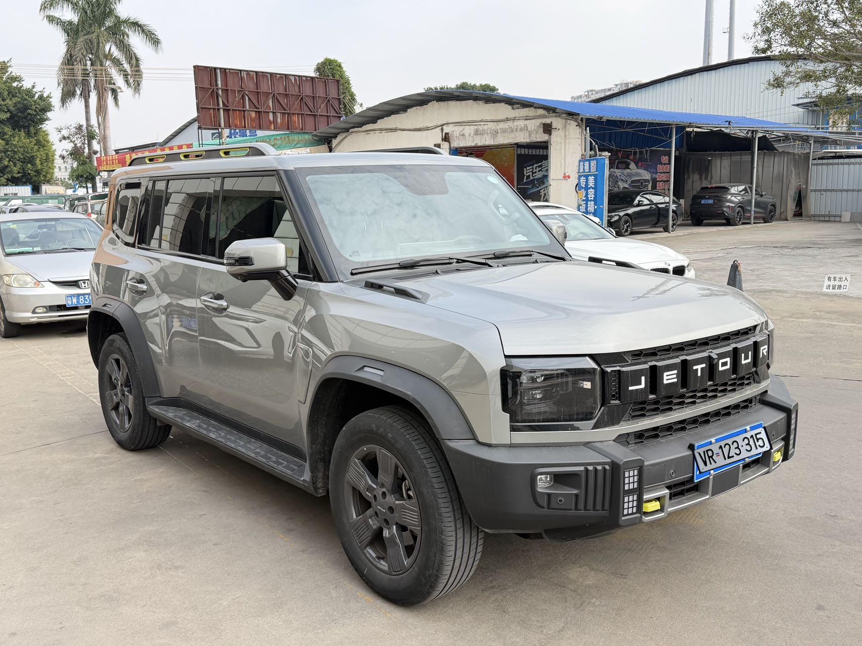 Jetour Traveller 2024 car image #11