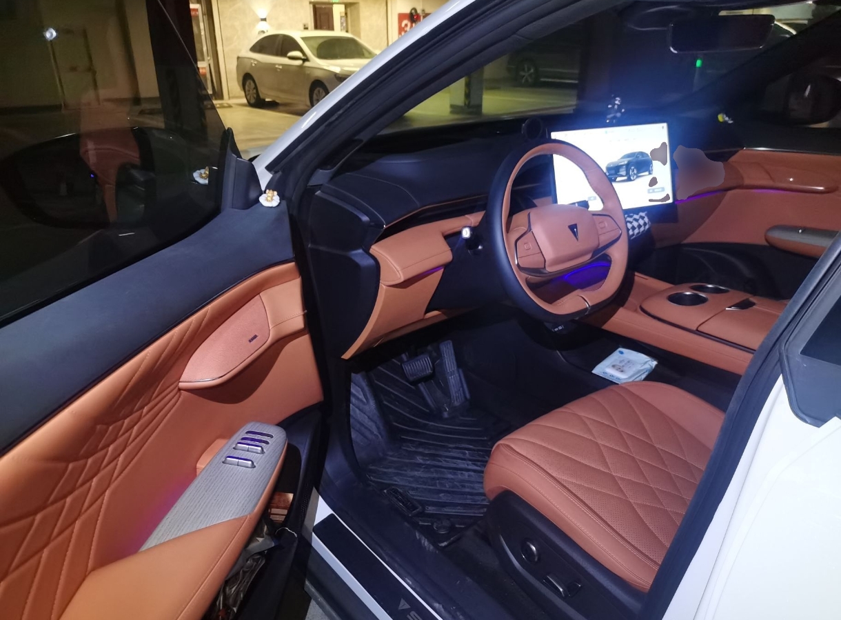 Deepal S07 2023 car image #18