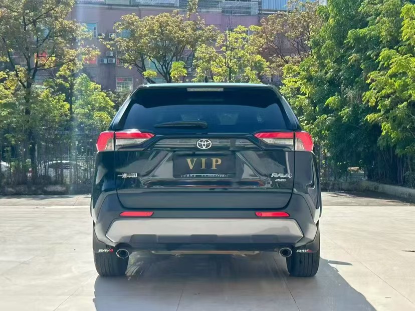 Toyota RAV4 2021 car image #6