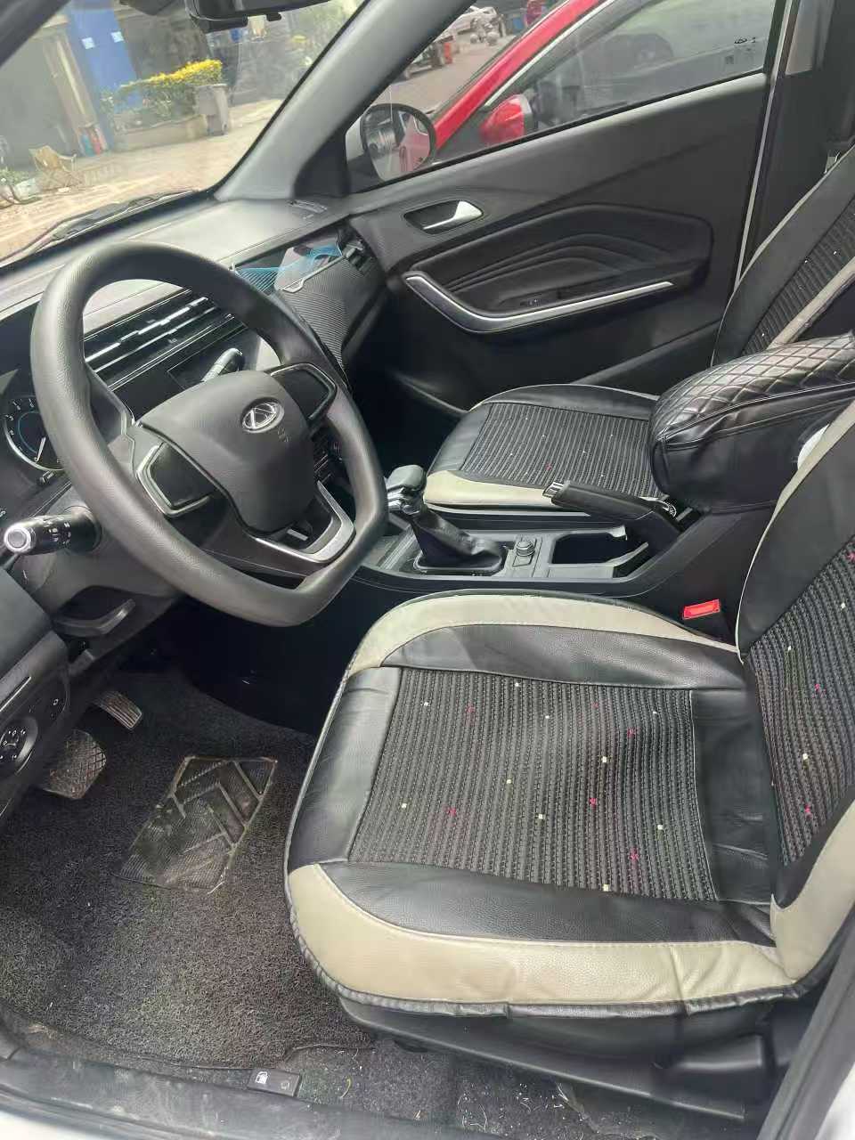 Chery Tiggo 3x 2024 immagine di auto #8