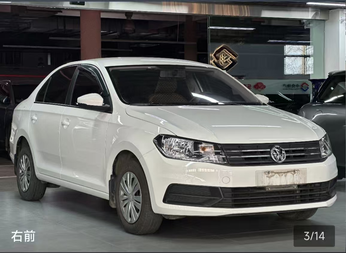 Volkswagen Santana 2022 imagen de coche #7