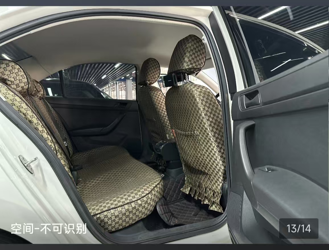 Volkswagen Santana 2022 imagen de coche #9