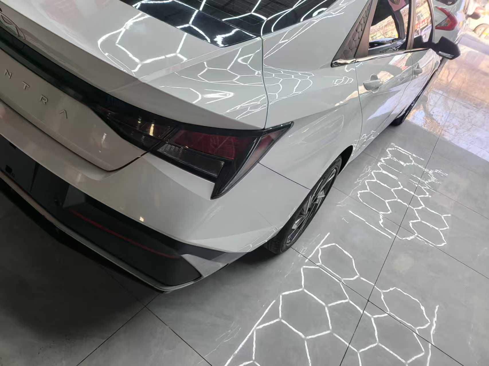 Hyundai Elantra 2024 car image #10