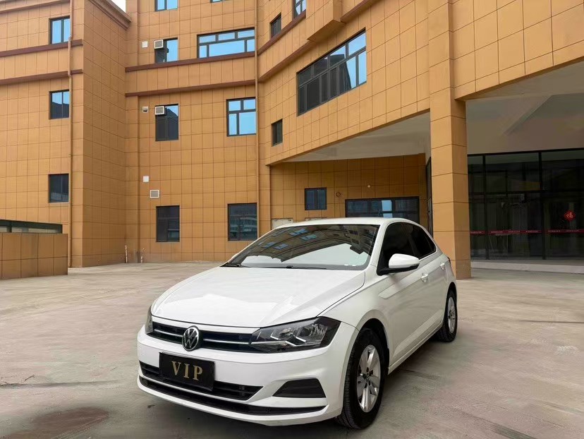 Volkswagen Polo 2023 car image 