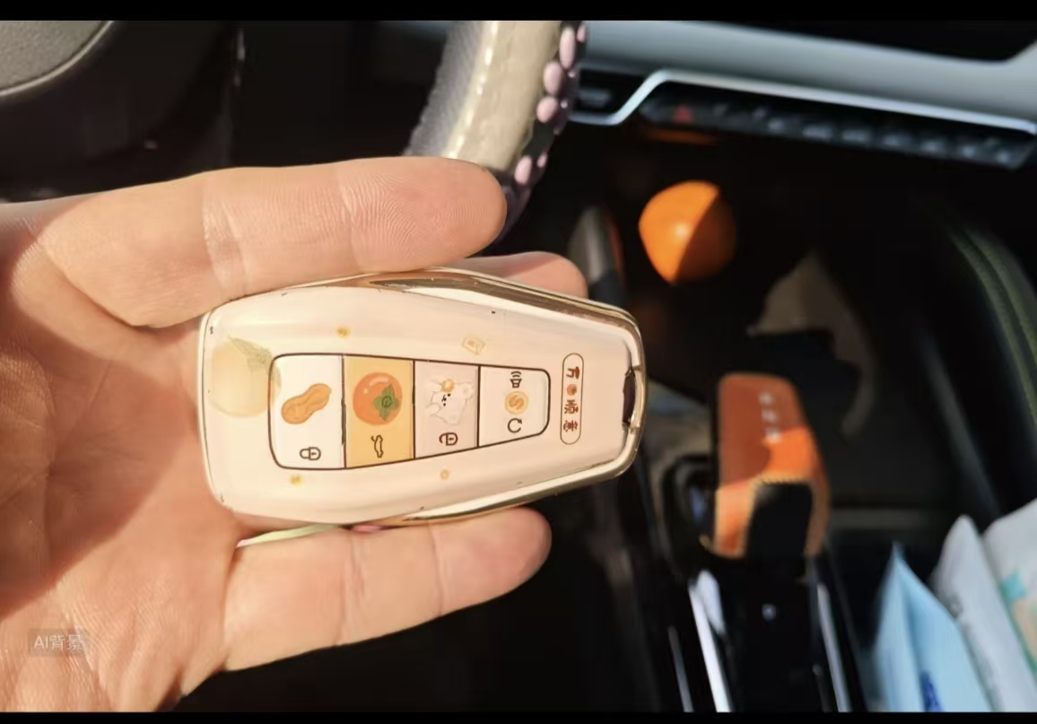GEELY Coolray 2022 #2 GEELY Coolray 2022 car image #2
