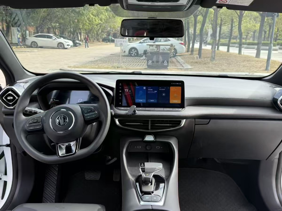 MG 5 2025 car image #12