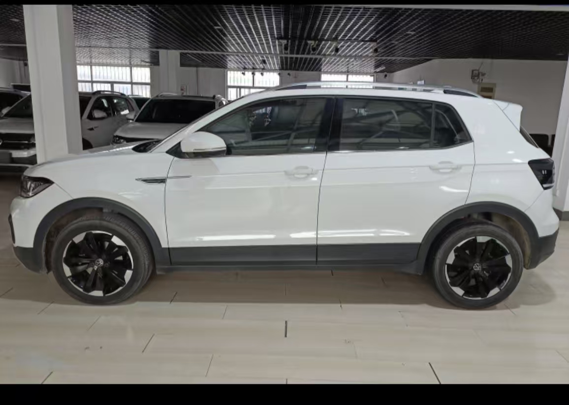 Volkswagen Tacqua 2023 car image #18