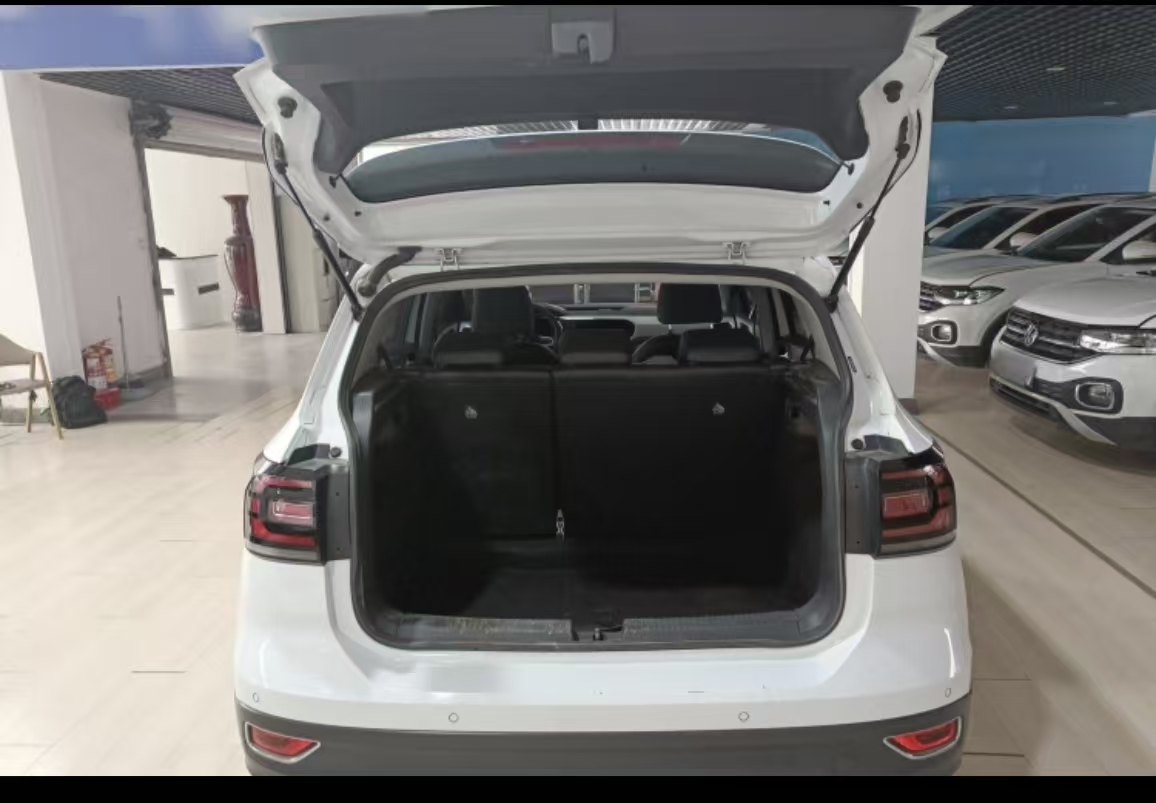 Volkswagen Tacqua 2023 car image #13