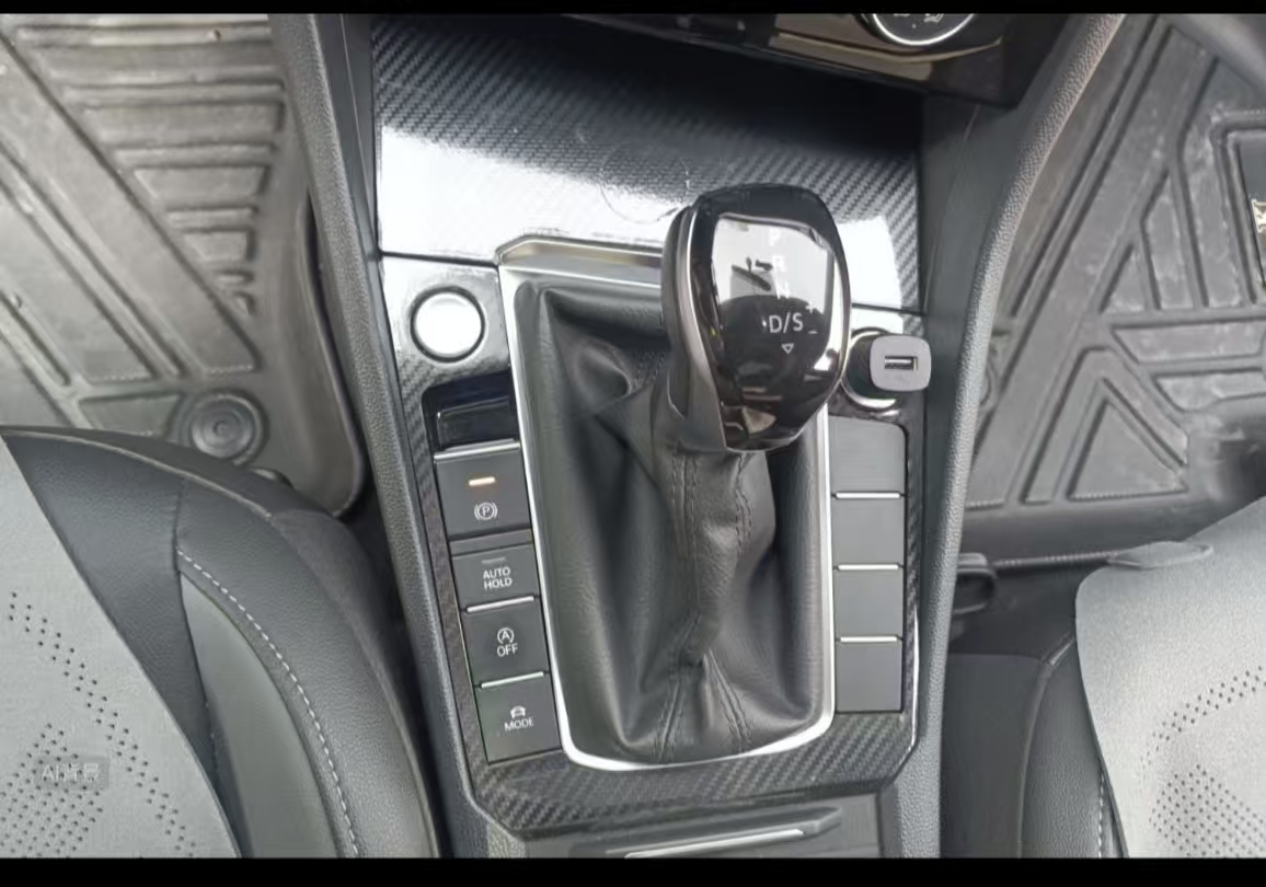 Volkswagen Sagitar 2021 car image #9