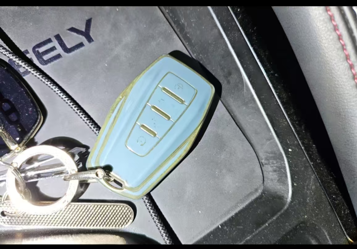 GEELY Coolray 2022 #8 GEELY Coolray 2022 car image #8