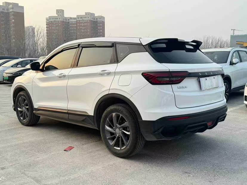 GEELY Coolray 2025 car image #2