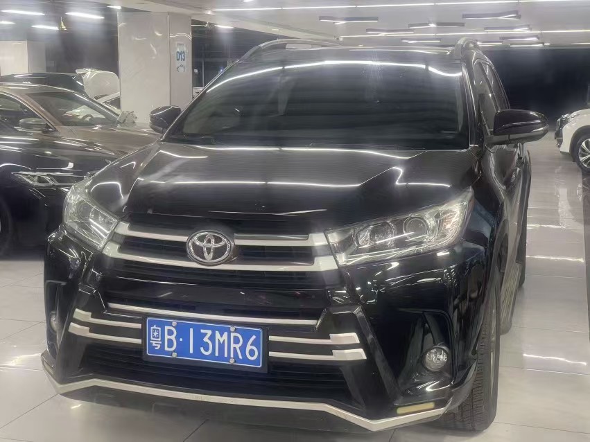 Toyota Highlander 2020 Toyota Highlander 2020 car image