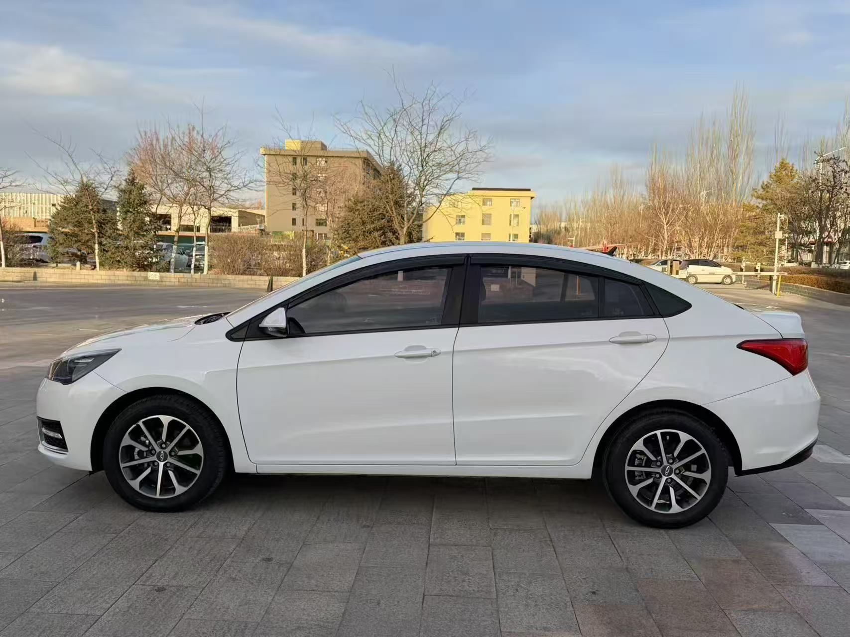 Chery Arrizo 5 2023 #4 Chery Arrizo 5 2023 car image #4