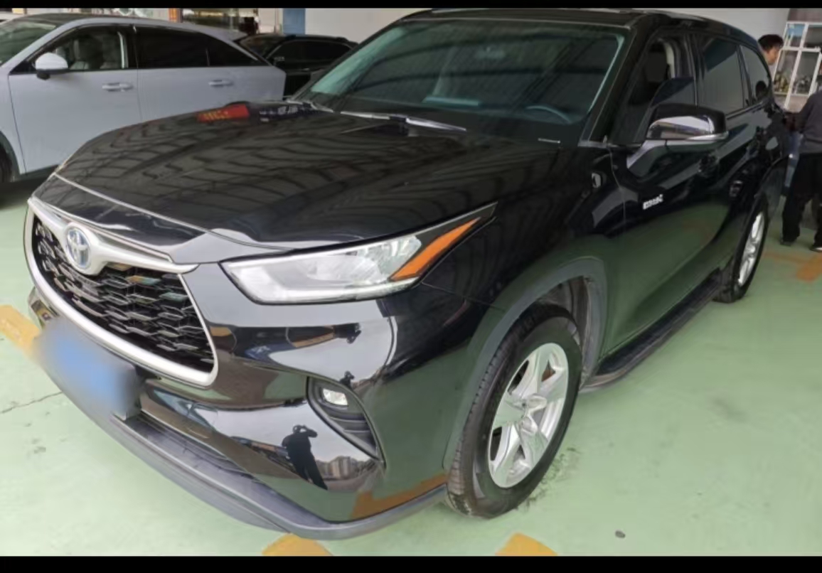 Toyota Highlander 2021 car image 