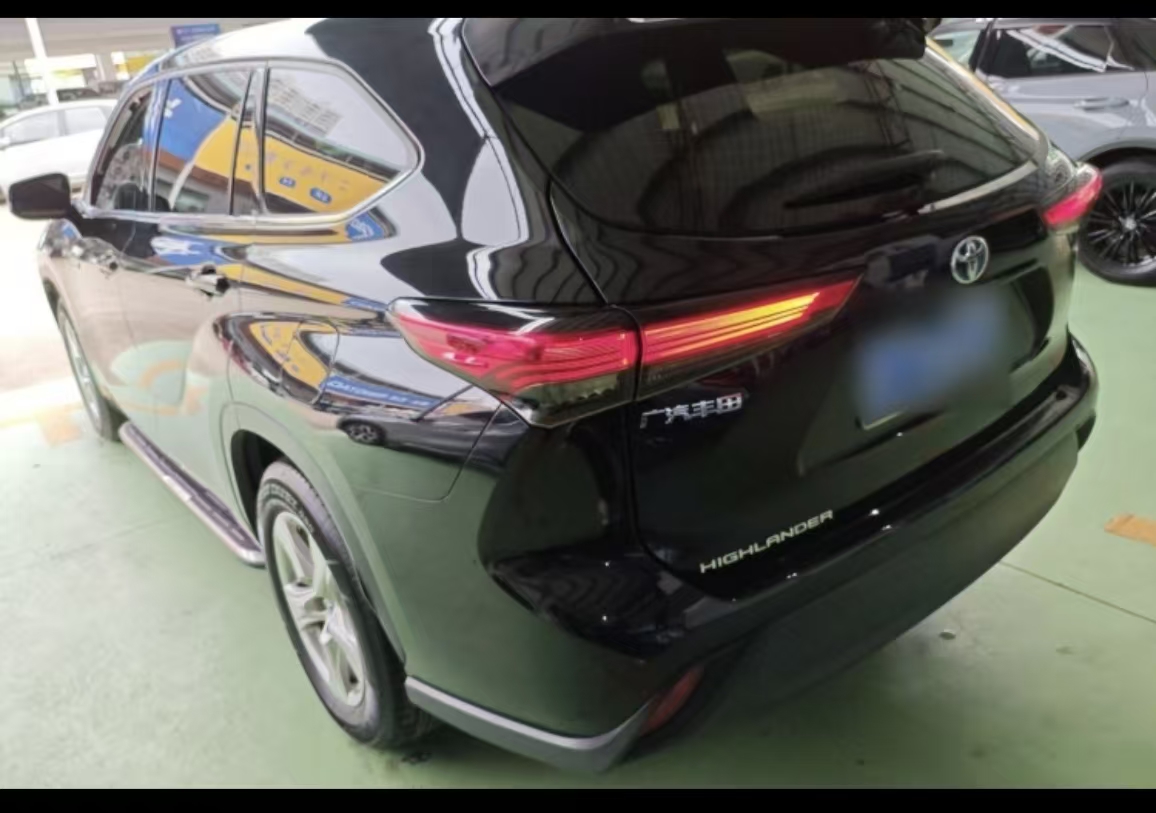 Toyota Highlander 2021 car image #16