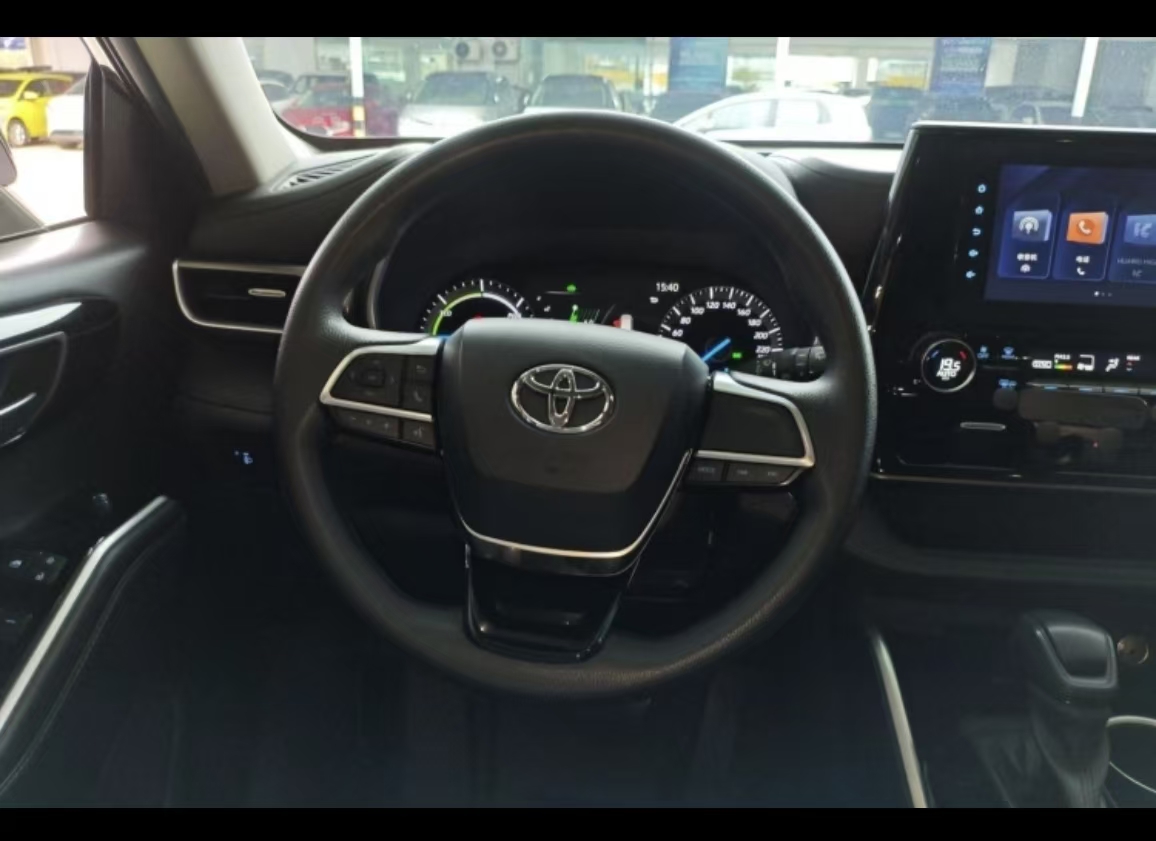 Toyota Highlander 2021 car image #7