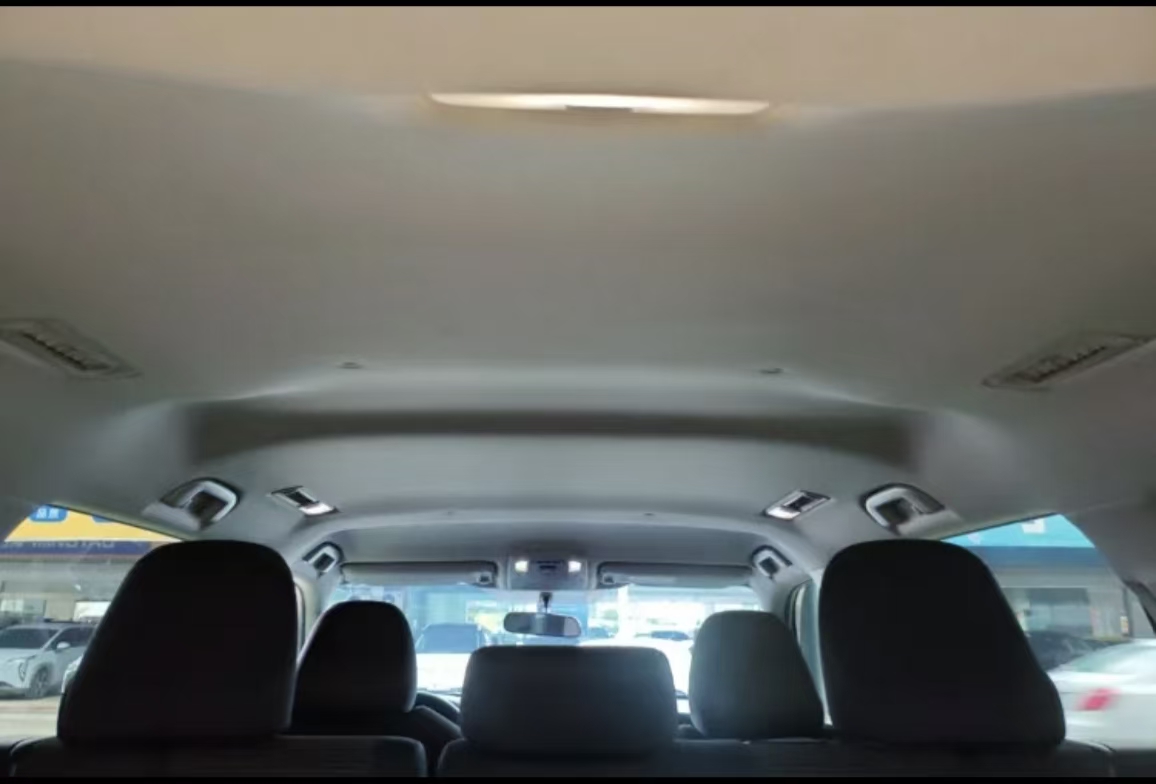 Toyota Highlander 2021 car image #2