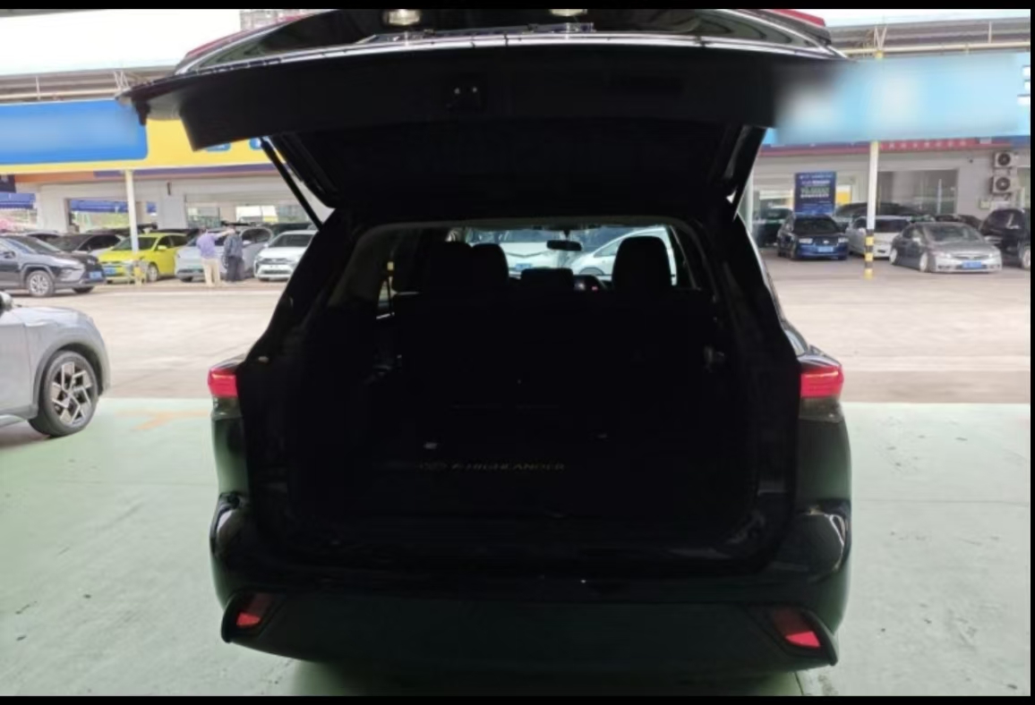 Toyota Highlander 2021 car image #4